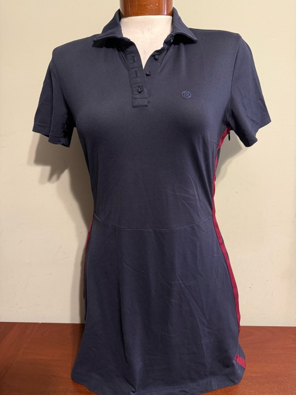 G/FORE G4 WOMEN'S MEDIUM NAVY GOLF TENNIS PICKLEBALL DRESS SIDE STRIPE PRE-OWNED